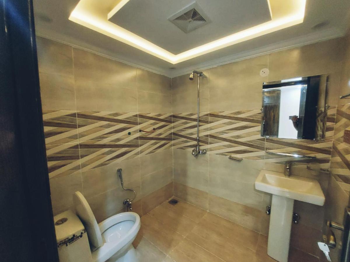Hotel White Pearl Lahaur Zewnętrze zdjęcie