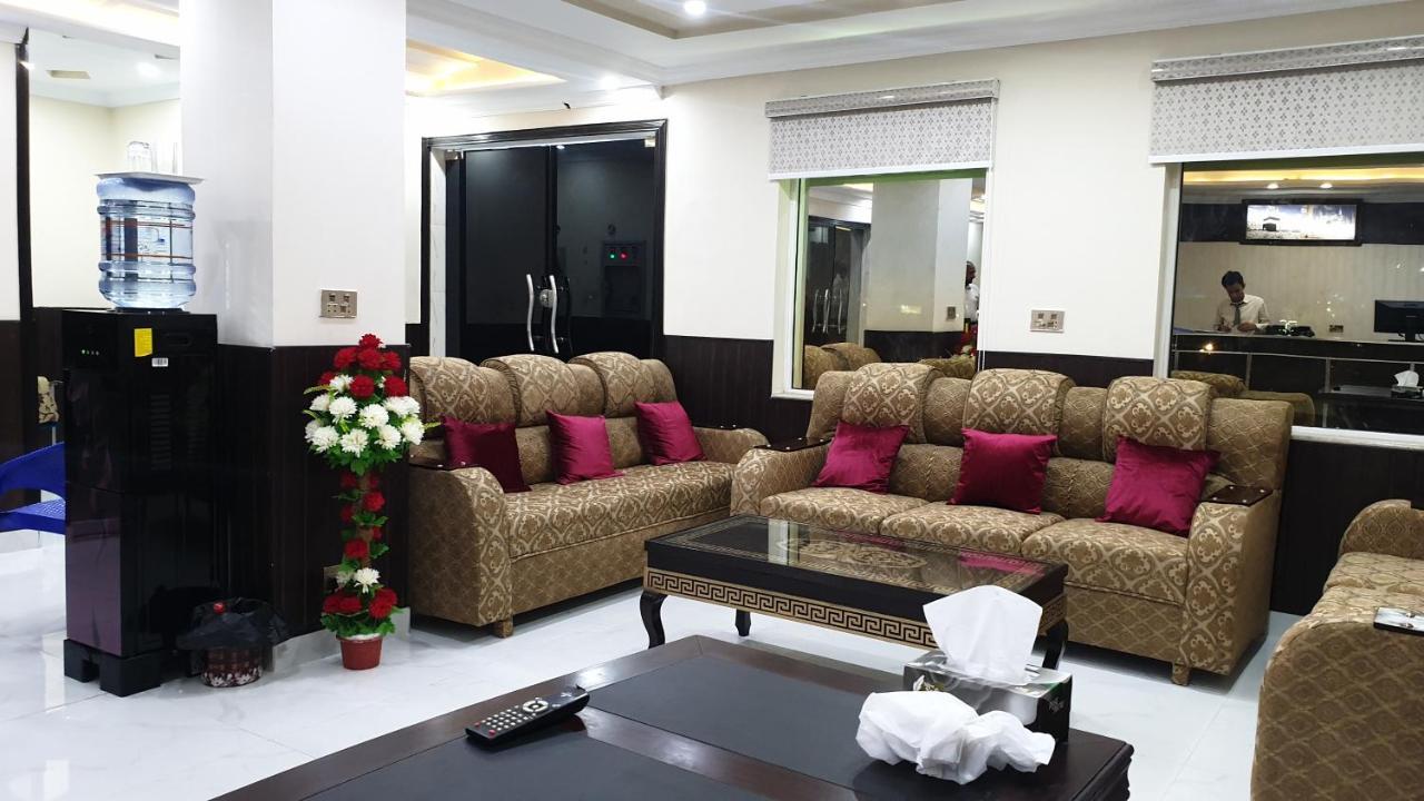 Hotel White Pearl Lahaur Zewnętrze zdjęcie