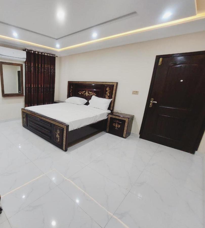 Hotel White Pearl Lahaur Zewnętrze zdjęcie