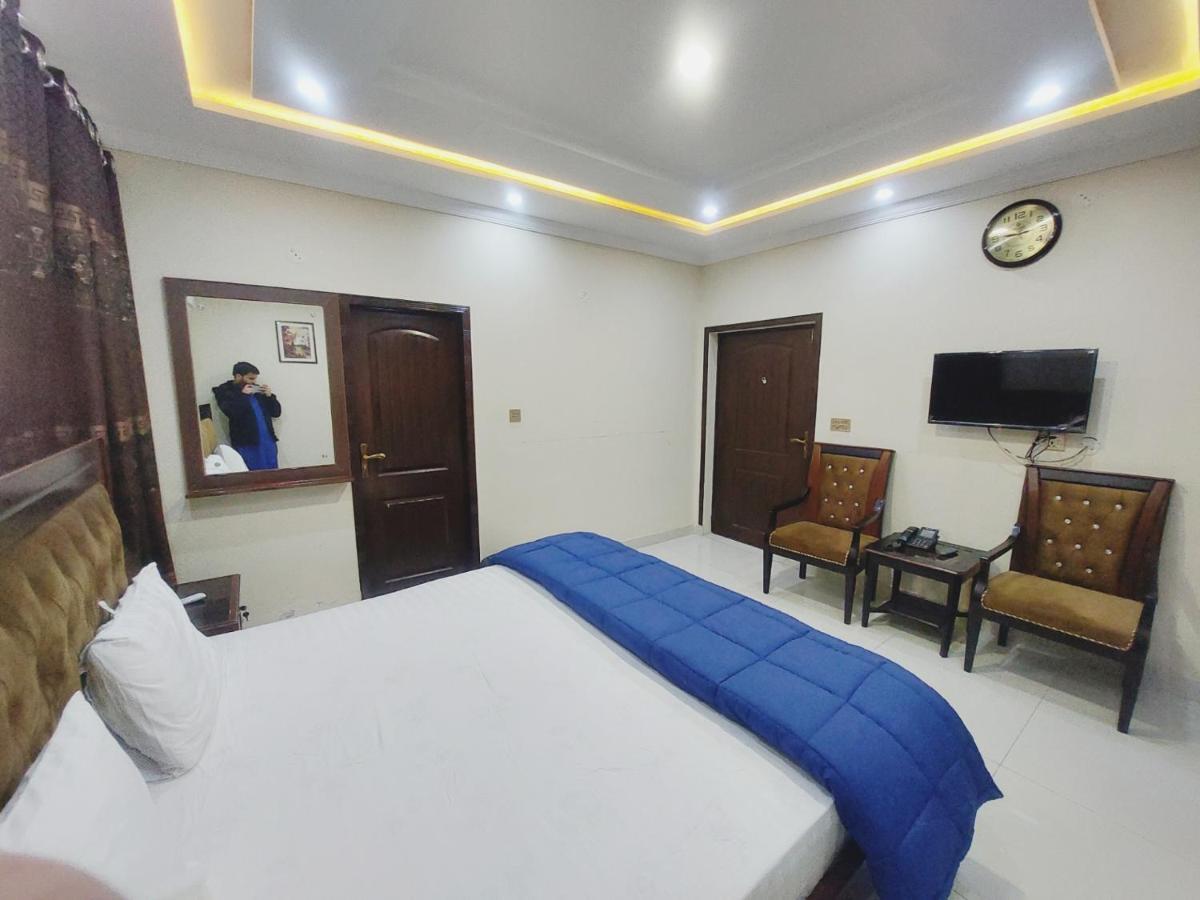 Hotel White Pearl Lahaur Zewnętrze zdjęcie