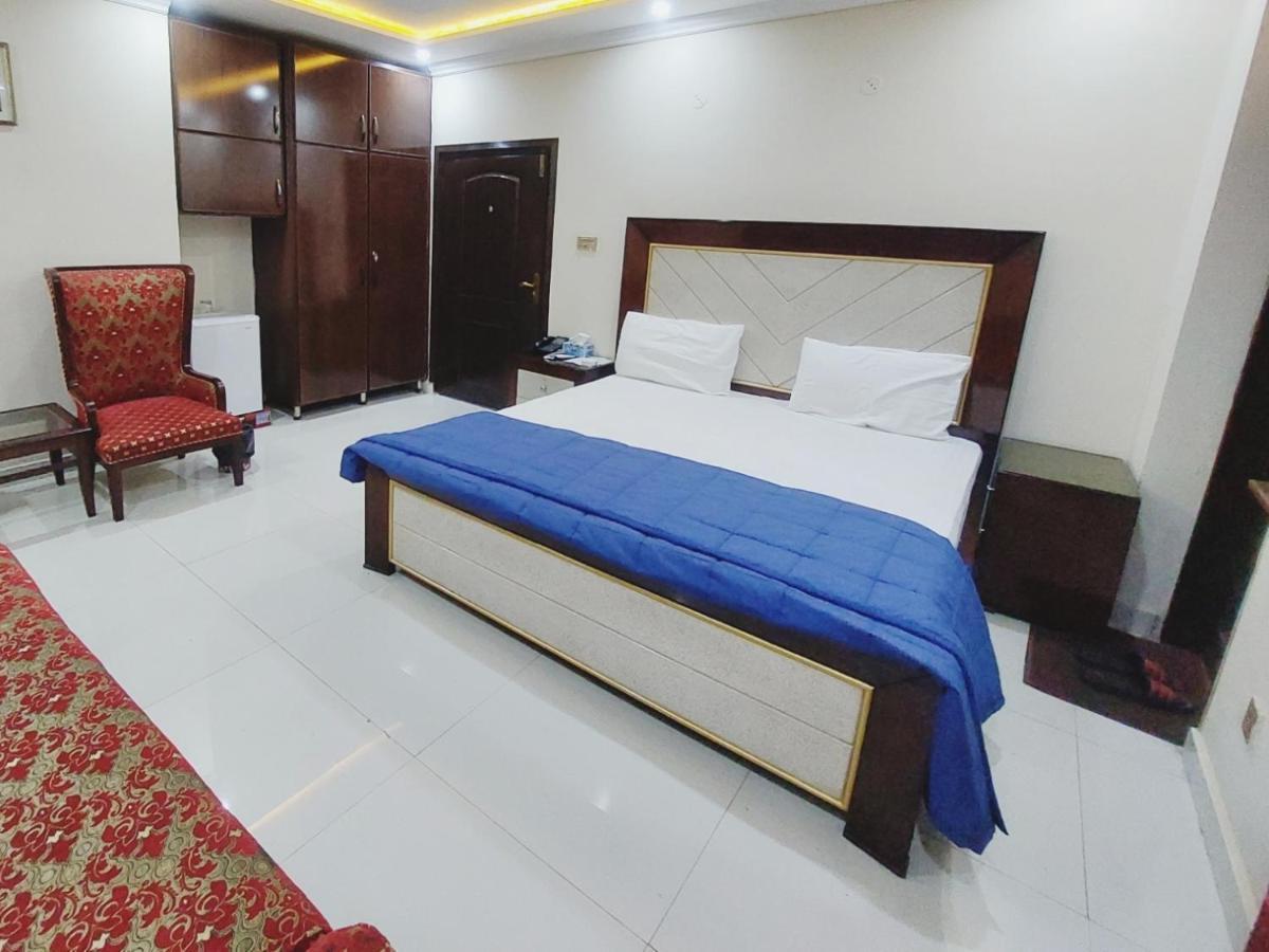 Hotel White Pearl Lahaur Zewnętrze zdjęcie