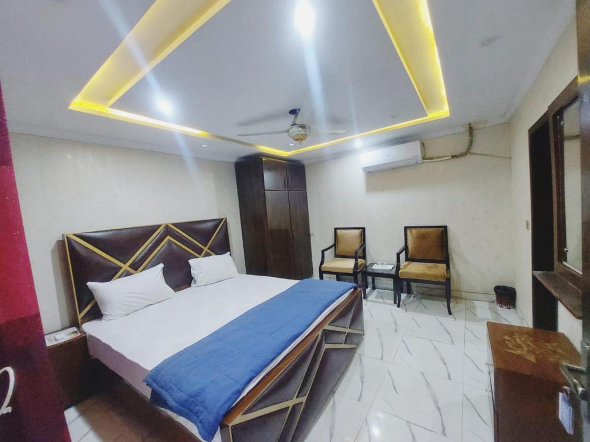 Hotel White Pearl Lahaur Zewnętrze zdjęcie